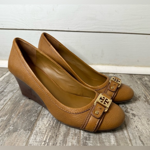 Tory Burch Brown/Tan Leather Wedge Size 8 - Picture 1 of 3